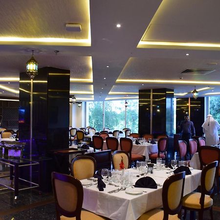 Hotel Defence Raya Golf & Country Club Lahaur Zewnętrze zdjęcie
