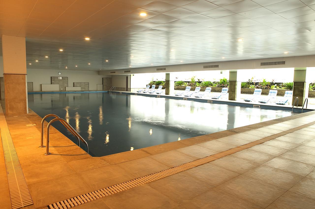 Hotel Defence Raya Golf & Country Club Lahaur Zewnętrze zdjęcie