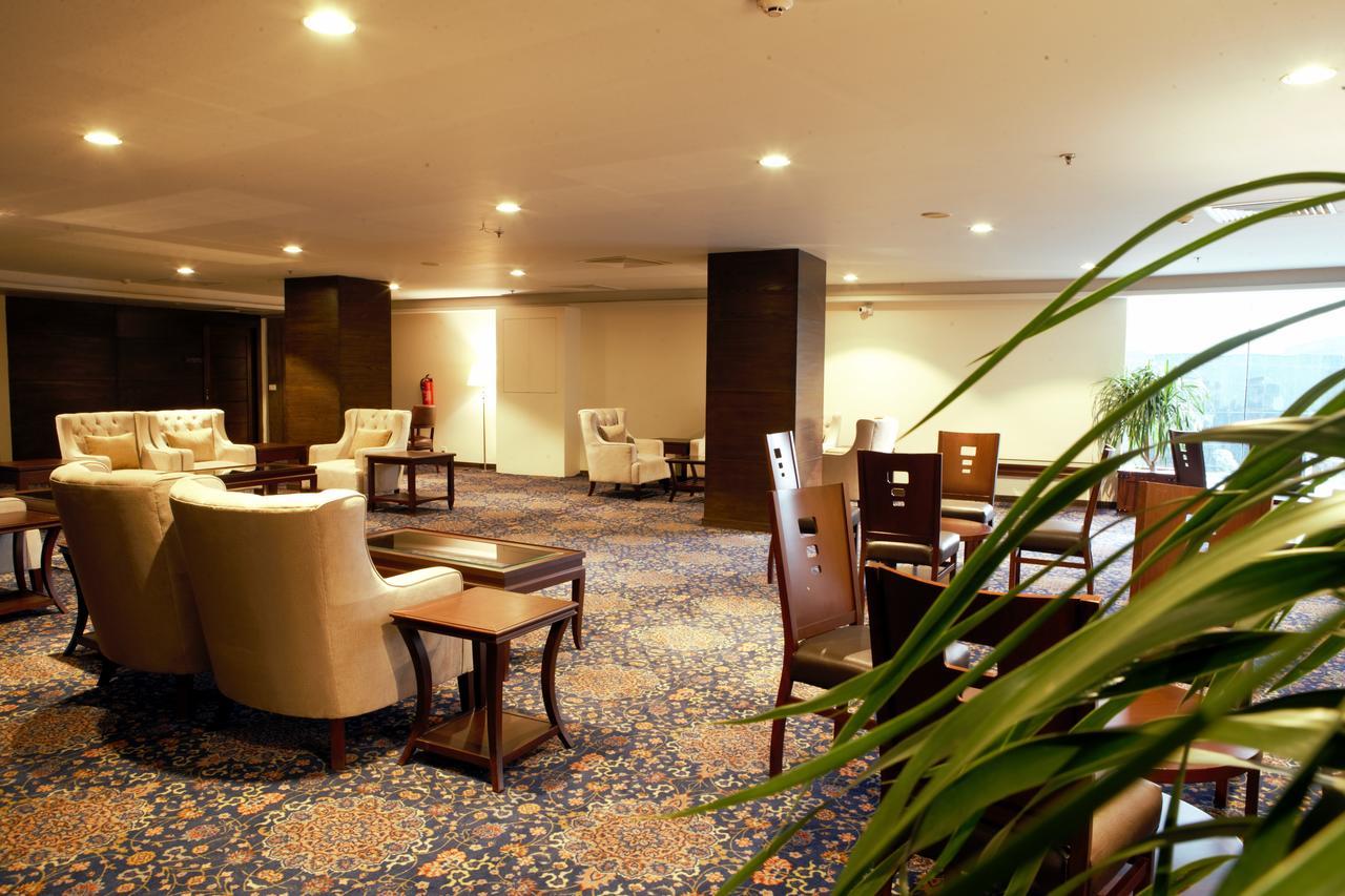 Hotel Defence Raya Golf & Country Club Lahaur Zewnętrze zdjęcie